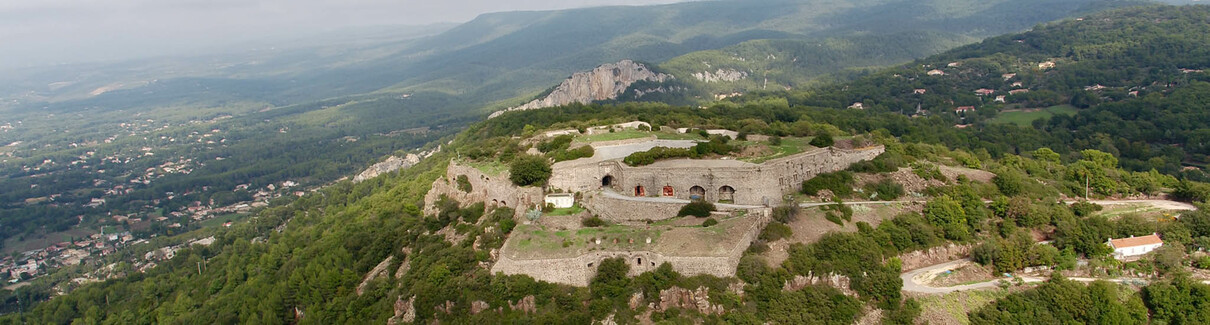 Vue du Fort du Pidaudon - Evenos (Var)